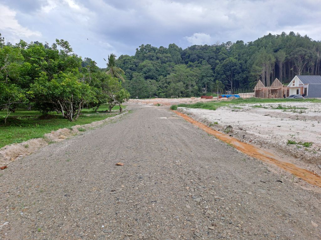foto gerbang perumahan VILLA MADINA LAND