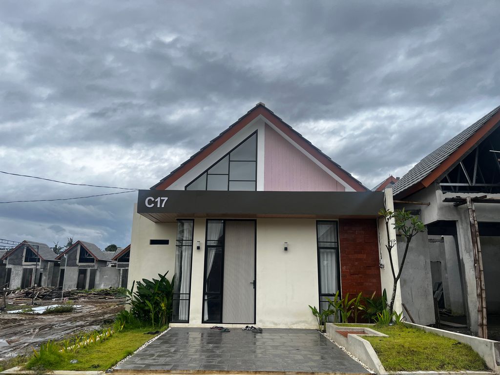 foto contoh rumah perumahan CASAKARA VILLAGE