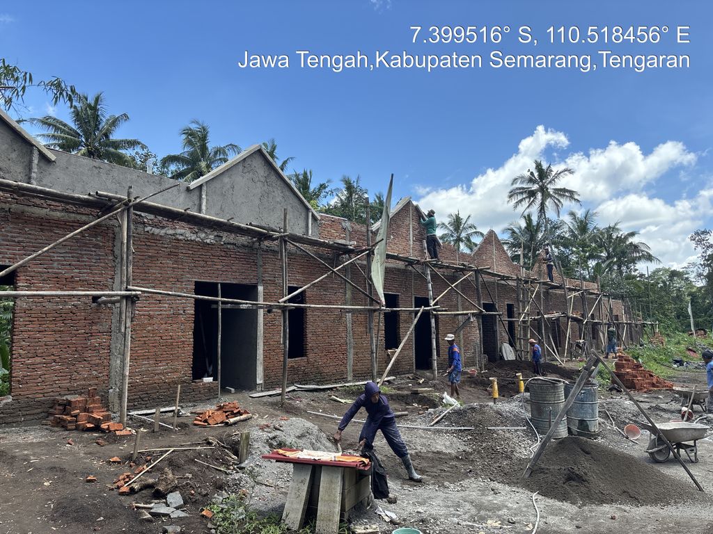foto contoh rumah perumahan BANCAR LAND