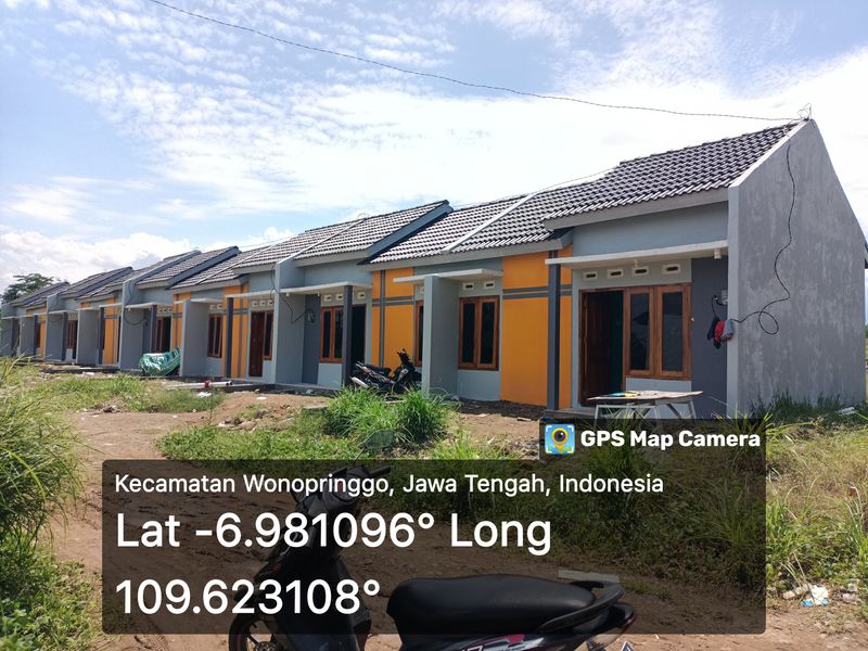 foto posisi tengah perumahan Panorama Wono Permai