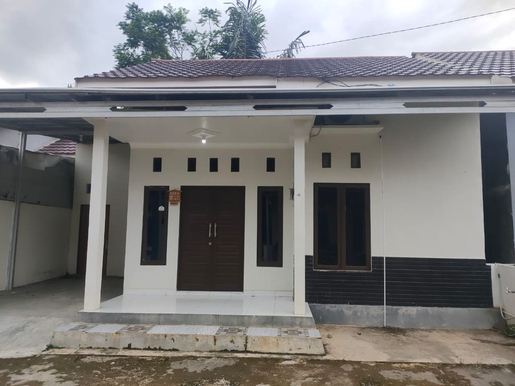 foto tampak rumah tipe 50 perumahan SANDAGA ALFALAH