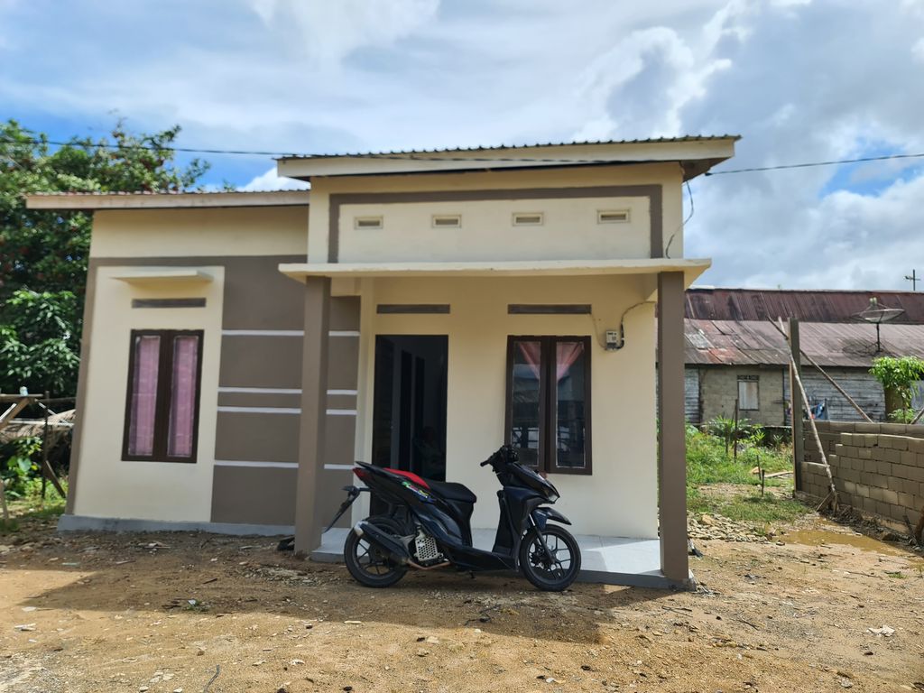 foto contoh rumah perumahan DAMAI RESIDENCE 10