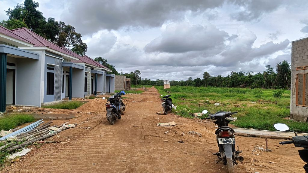 foto posisi tengah perumahan MIARI RESIDENCE 12 LANJUTAN