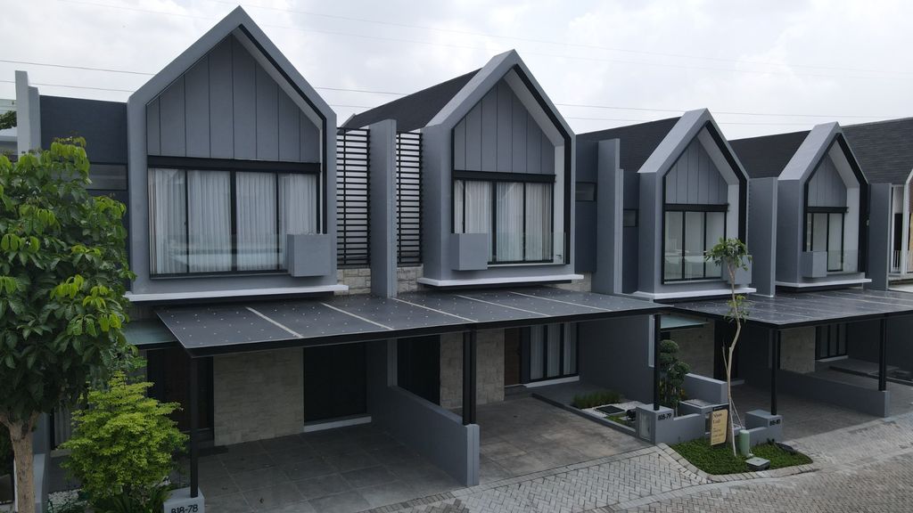 foto tampak rumah tipe Jadine perumahan ROYAL RESIDENCE