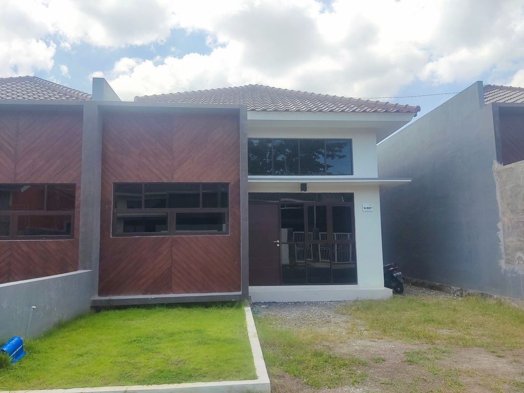 foto tampak rumah tipe 40 perumahan GREEN LINGKAR