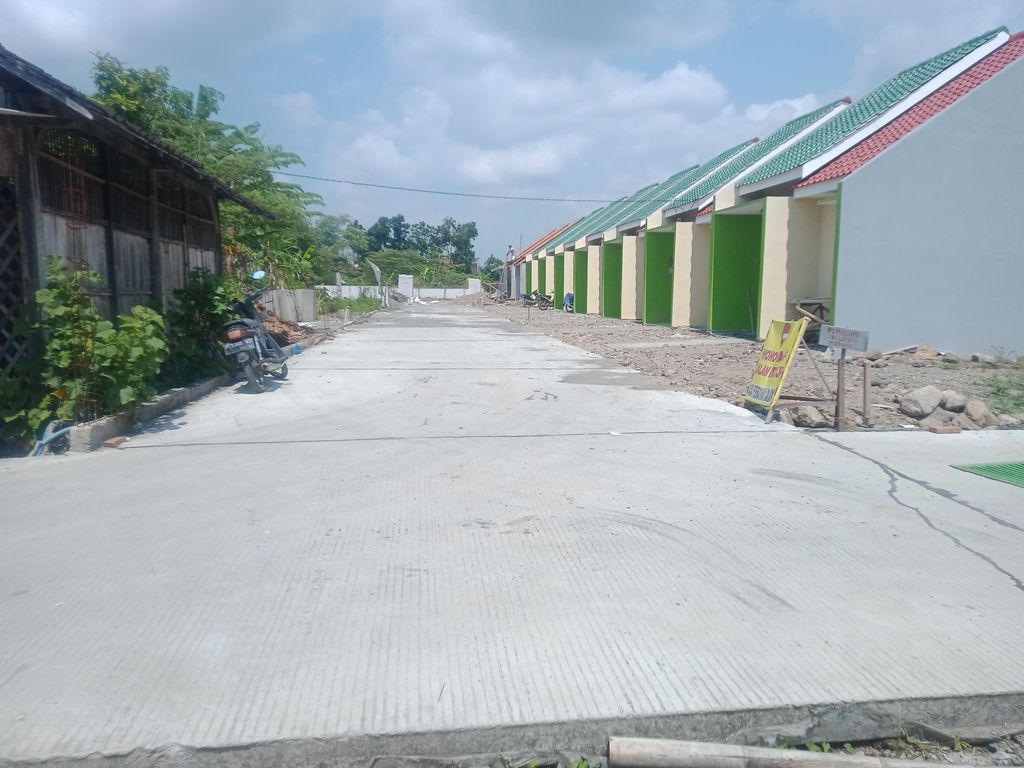 foto posisi tengah perumahan GRAHA MULIA KARANGAWEN