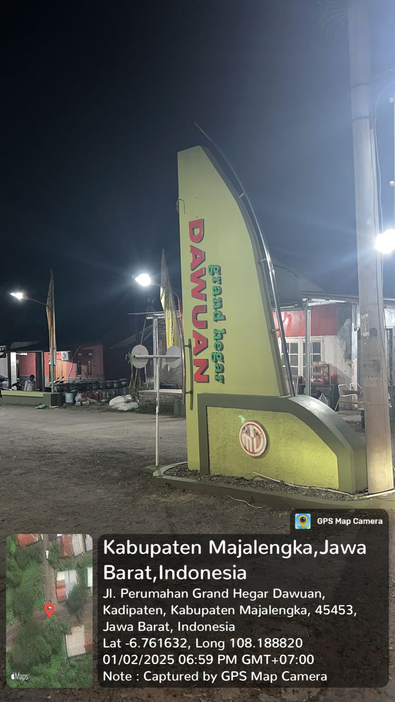 foto gerbang perumahan Grand Hegar Dawuan