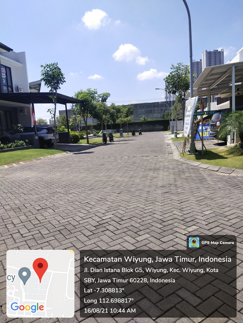 foto posisi tengah perumahan Dian Istana Le Isole