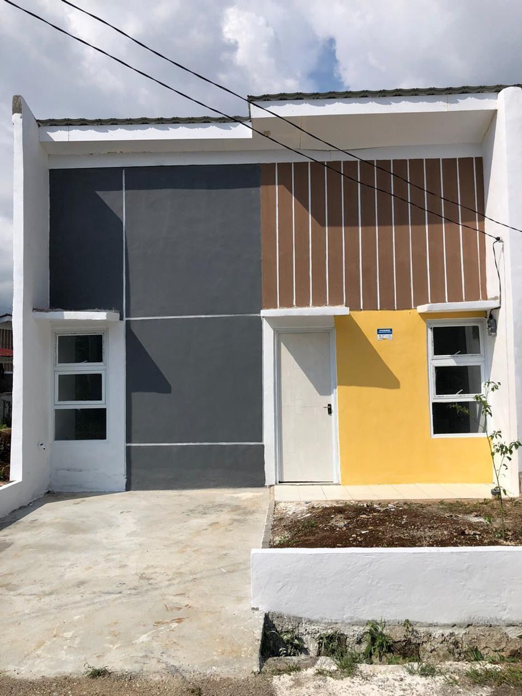 foto tampak rumah tipe Blok D 2025 perumahan Bukit Cikujang Residence