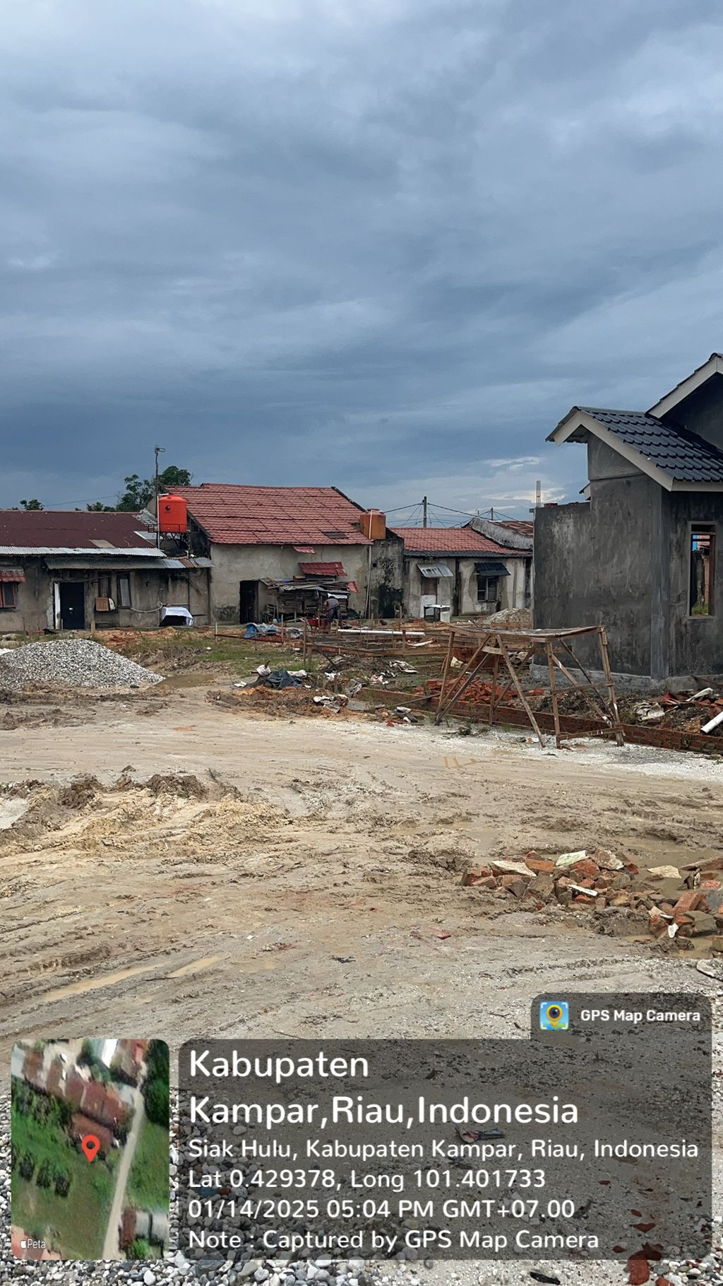 foto posisi tengah perumahan BUNGA CIPTA LESTARI