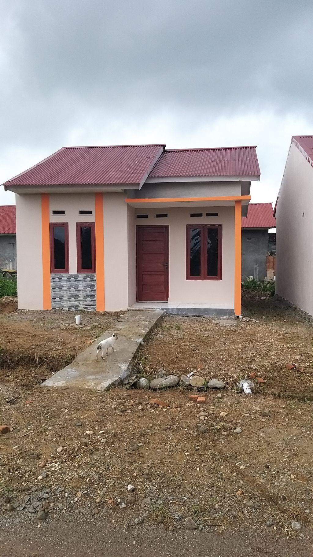 foto tampak rumah tipe 36 perumahan Perum. Palapa Saiyo VI
