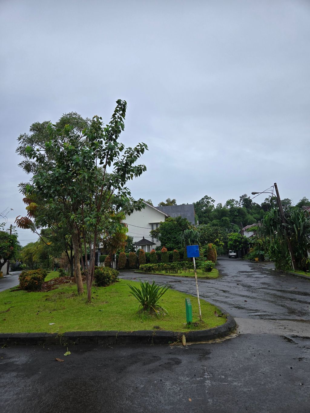 foto posisi tengah perumahan Perumahan Mutiara Sentul