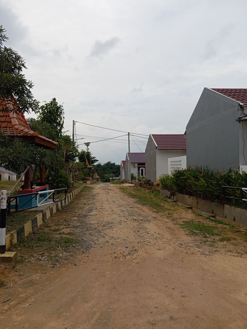 foto gerbang perumahan Jerambah Mekar Lestari 1 Tahap 3