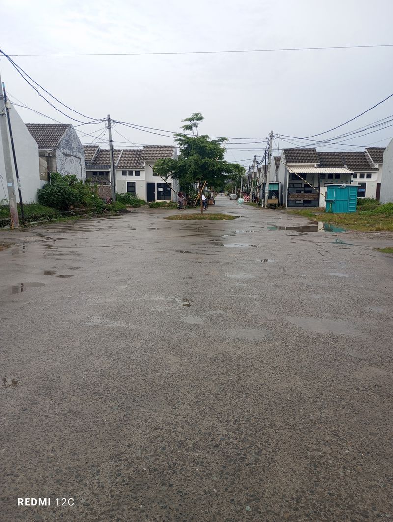 foto gerbang perumahan SURYAJAYA ANNIE LAND