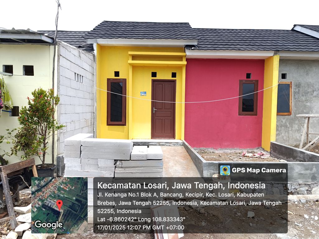 foto tampak rumah tipe 33/60 perumahan GRAHA ESTETIKA REGENCY 
