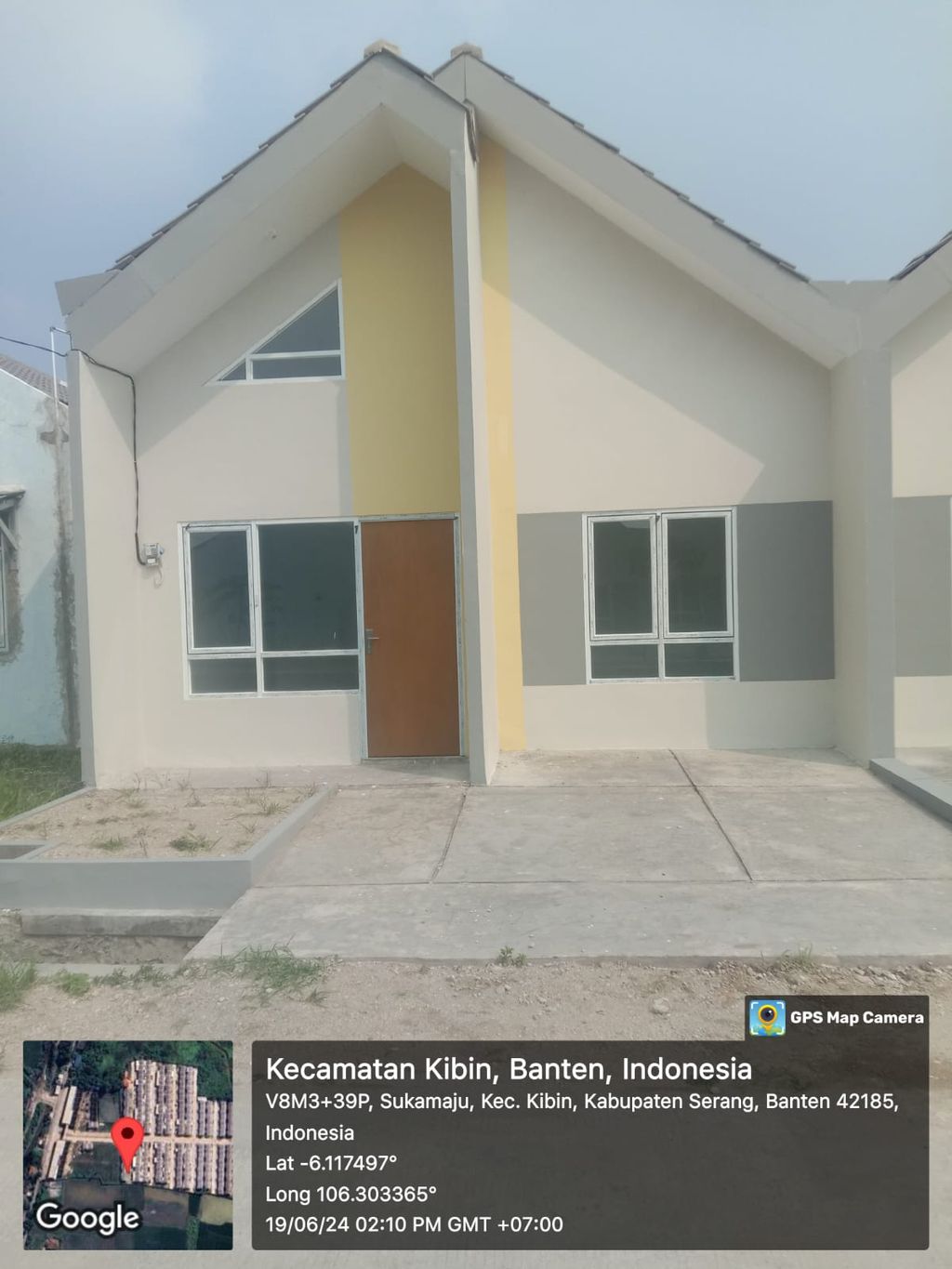 foto tampak rumah tipe 33/60 perumahan Puri Sava Sukamaju
