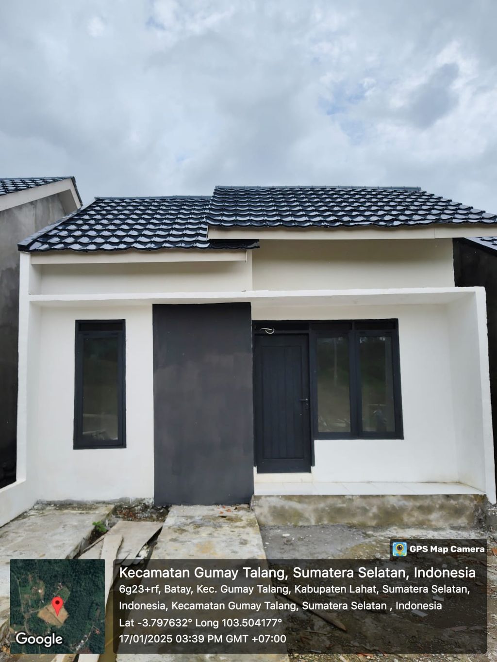foto tampak rumah tipe 36 perumahan GRIYA ALTEZA SELAWI