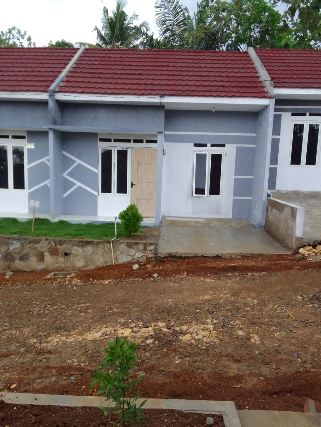 foto tampak rumah tipe 32/66 BLOK A02 perumahan CIMALATI INDAH RESIDENCE