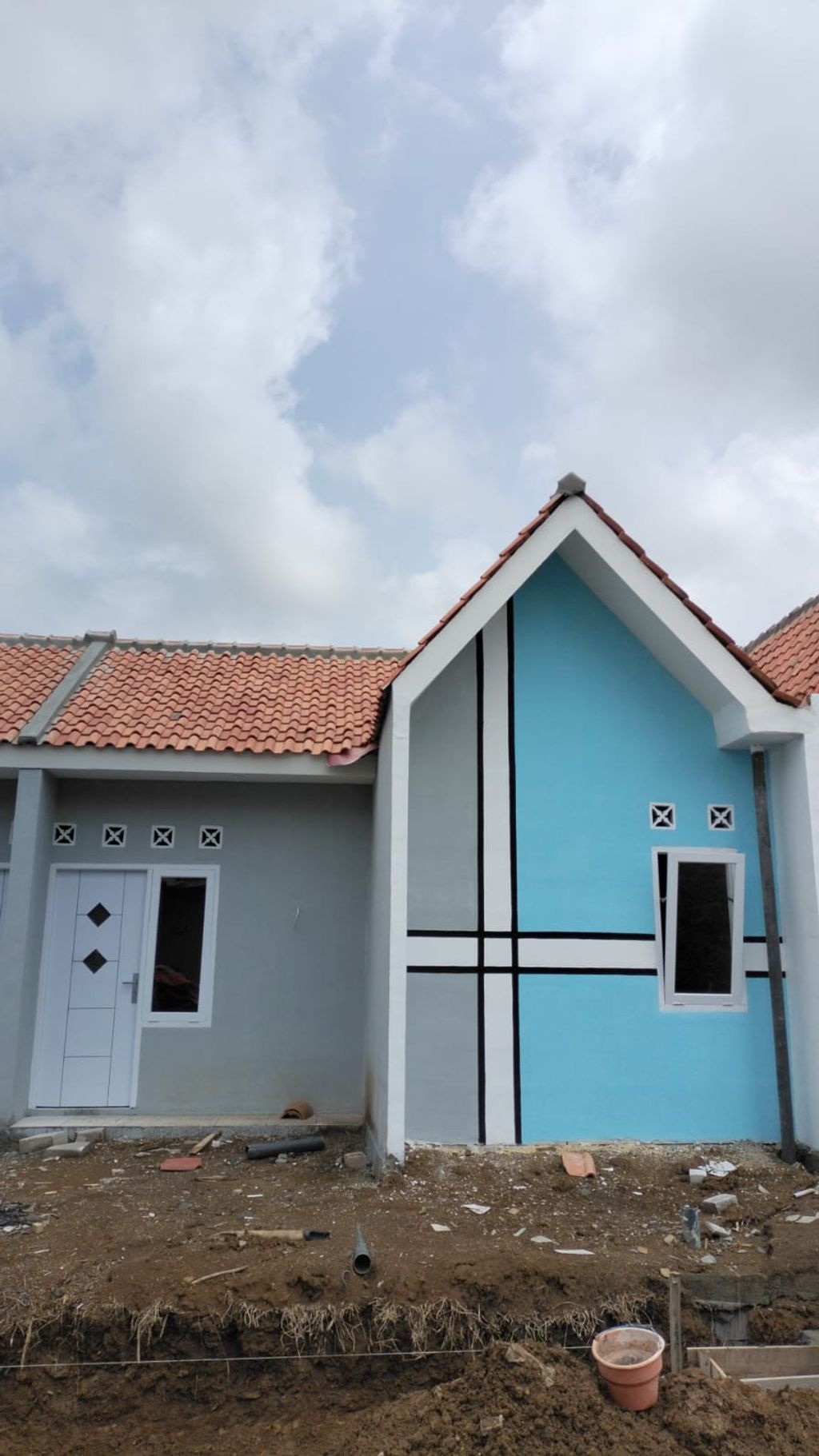 foto tampak rumah tipe 30/60 BLOK C NO 3 perumahan GRAND MAHKOTA SULTAN 3