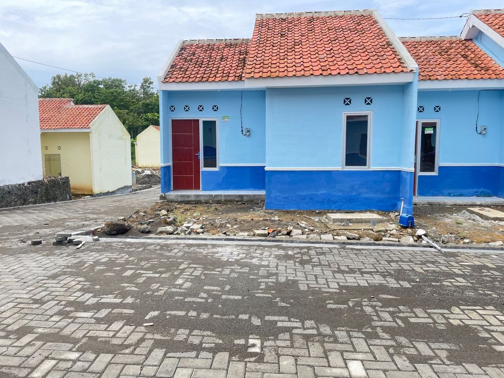 foto tampak rumah tipe 30/60 BLOK E NO 43 SUBSIDI perumahan GRAND MAHKOTA SULTAN 4