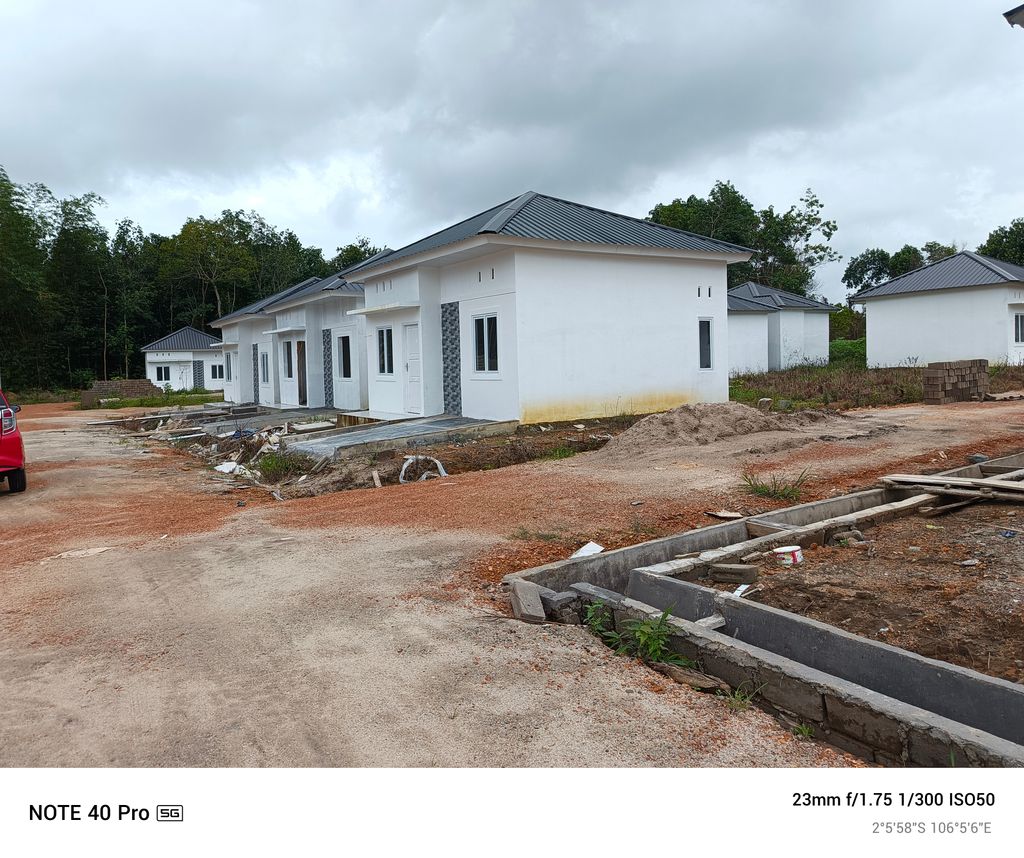 foto posisi tengah perumahan HARVEST RESIDENCE 8