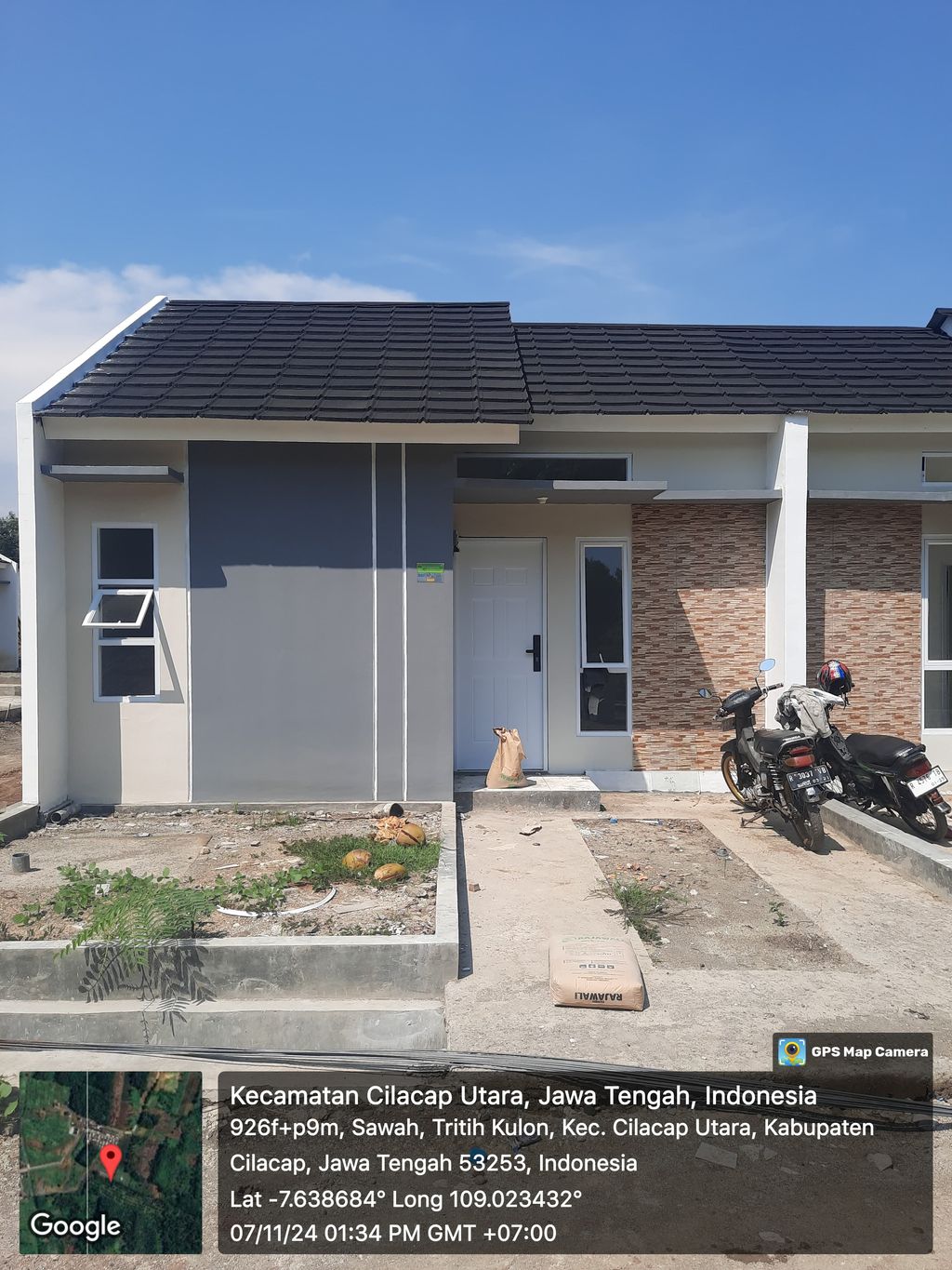 foto tampak rumah tipe 31/60 E3.10 perumahan TRITIH GOLF RESIDENCE TAHAP 2
