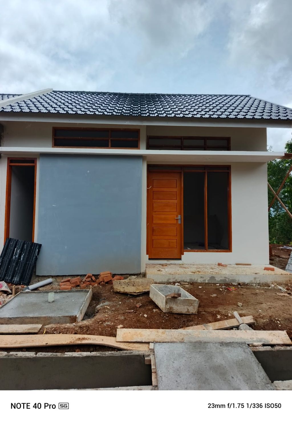 foto tampak rumah tipe Subsidi perumahan AHSAN RESIDENCE