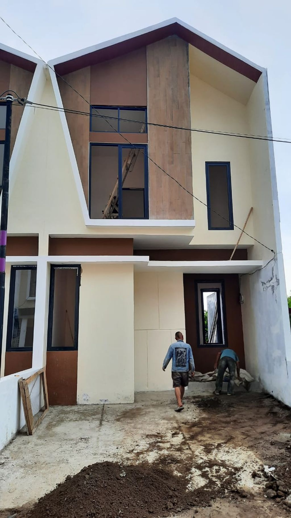 foto tampak rumah tipe 43 Scandinavian Cozy Level (490) perumahan G-Land Padalarang Residence 3