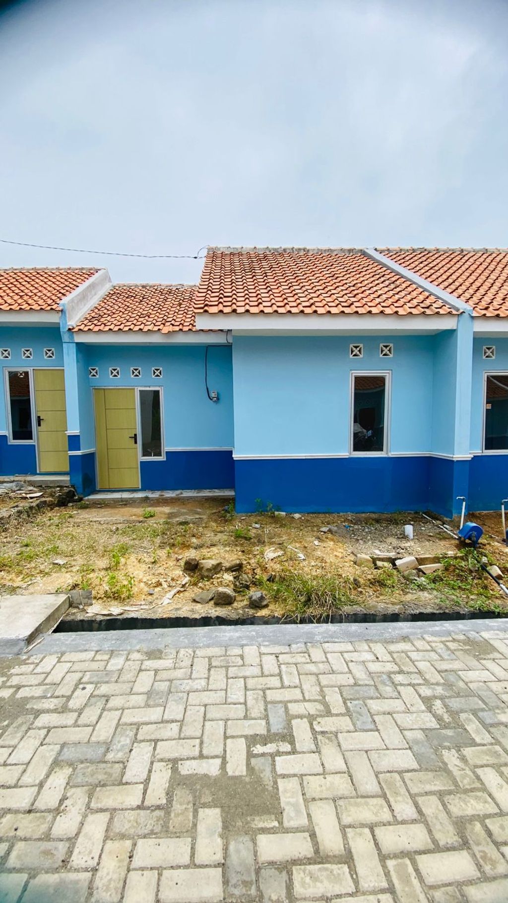 foto tampak rumah tipe 30/60 SUBSIDI BLOK E NO 35 perumahan GRAND MAHKOTA SULTAN 4