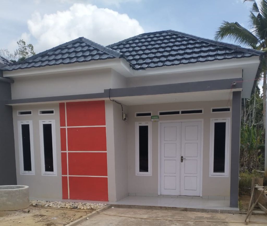 foto tampak rumah tipe 36/104 perumahan BANAMA REGENCY 3