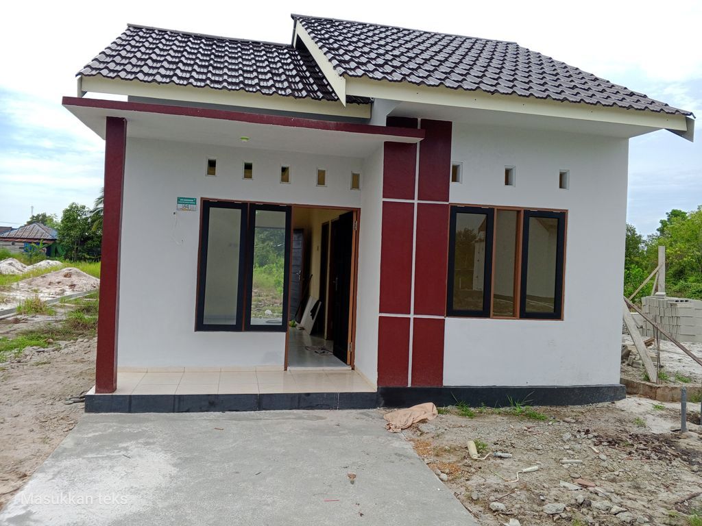 foto tampak rumah tipe 36-8 perumahan PESONA MANDUHARA