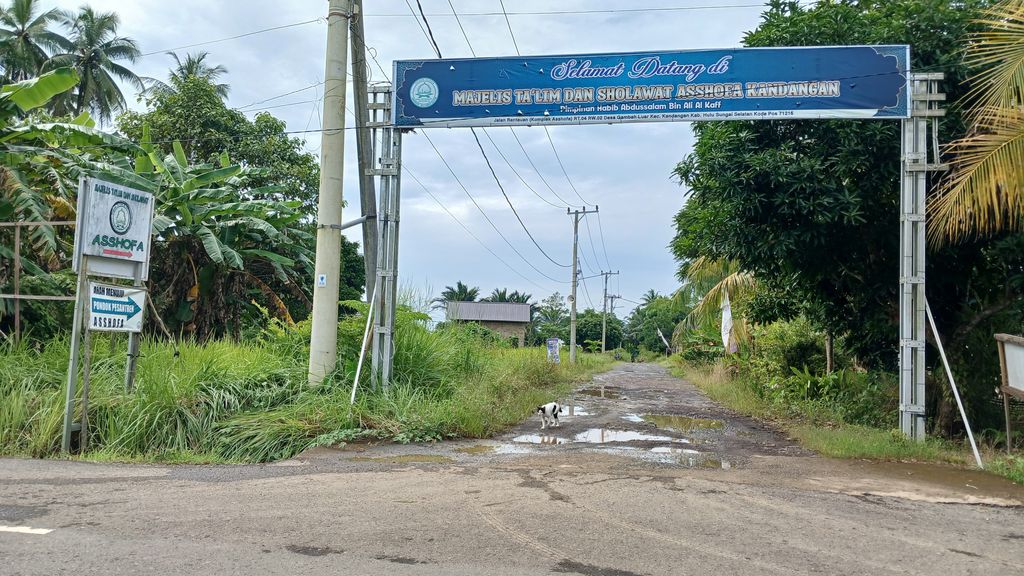 foto gerbang perumahan AS SHOFA