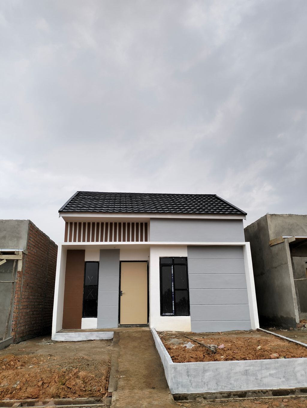 foto contoh rumah perumahan PERUMAHAN KEDATON MURIA