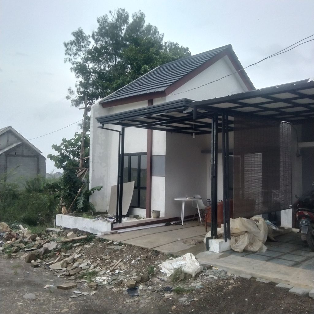 foto contoh rumah perumahan CIPTALAND ARJAWINANGUN