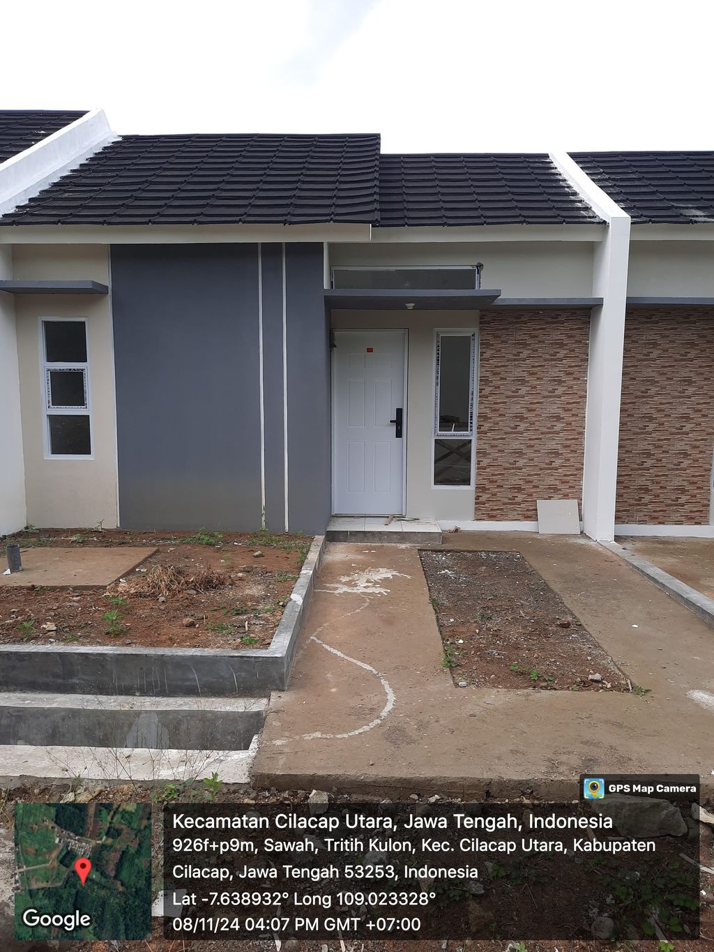 foto tampak rumah tipe 31/60 E3.8 perumahan TRITIH GOLF RESIDENCE TAHAP 2