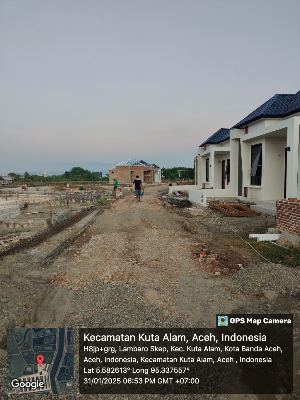 foto posisi tengah perumahan Aiman Regency 5 Lambaroe Skep