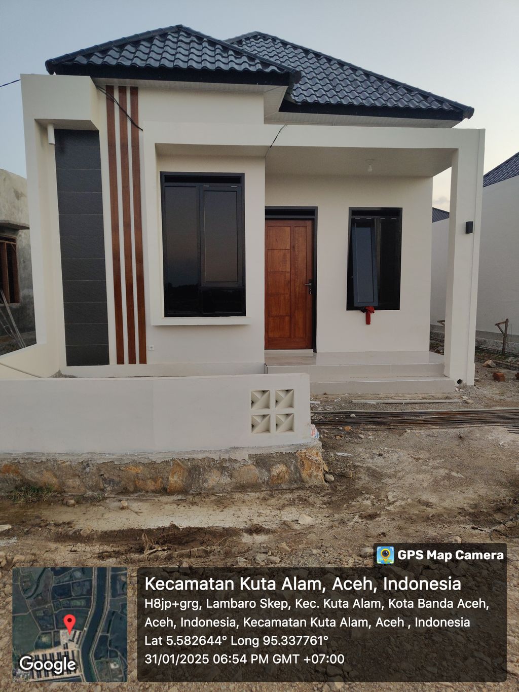foto contoh rumah perumahan Aiman Regency 5 Lambaroe Skep