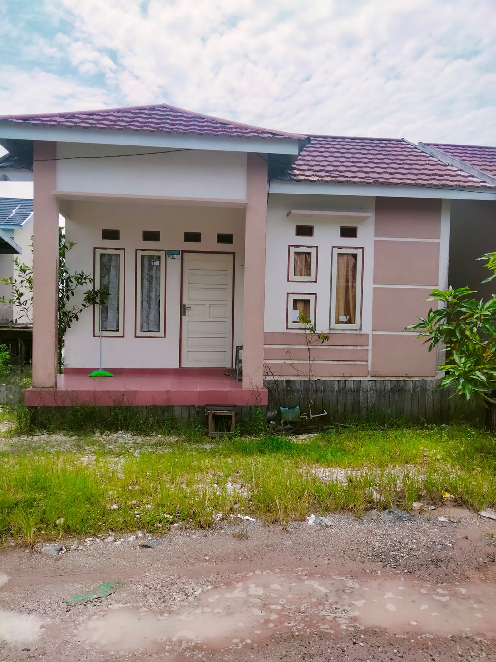 foto contoh rumah perumahan MONTESA PERMAI TAHAP 2