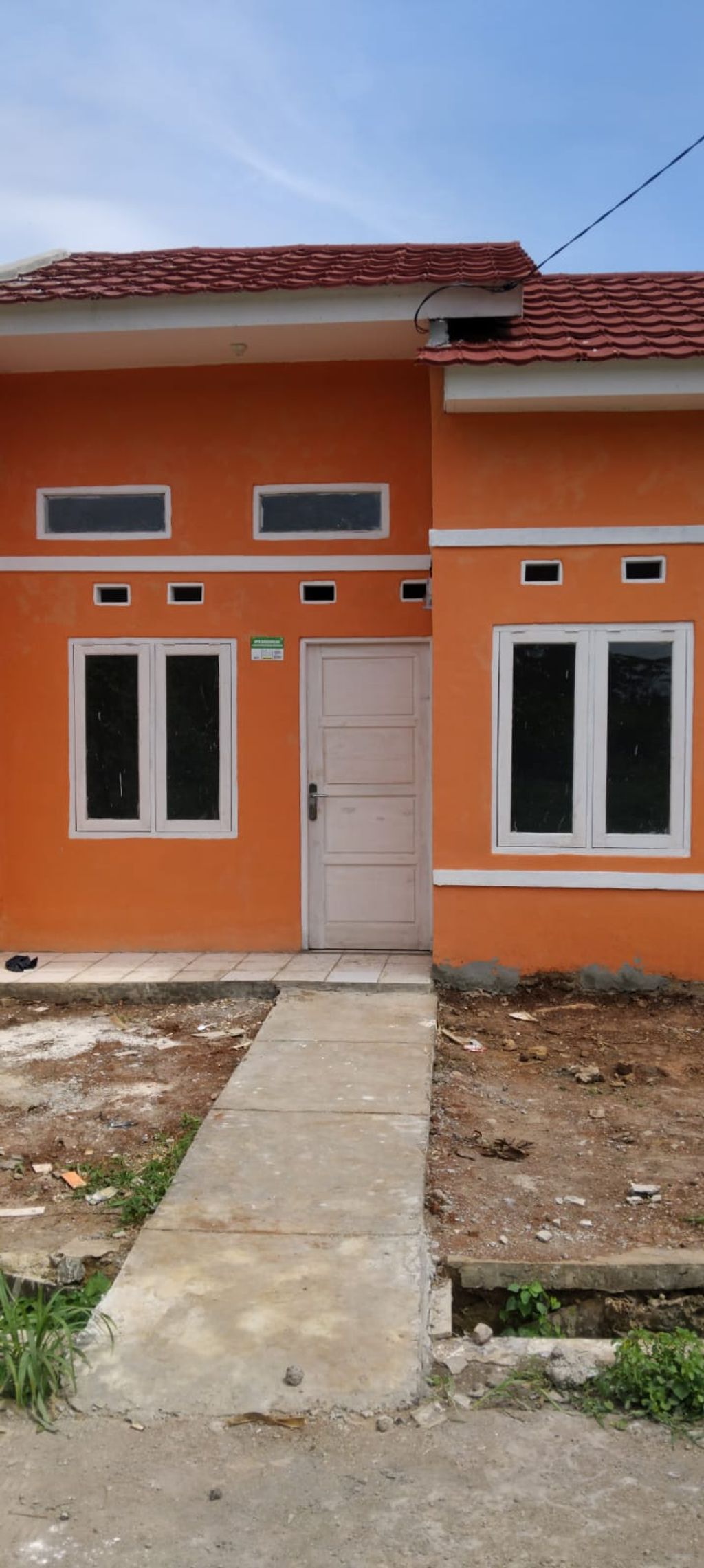 foto tampak rumah tipe 30/60 perumahan CLUSTER GRAHA MADANI