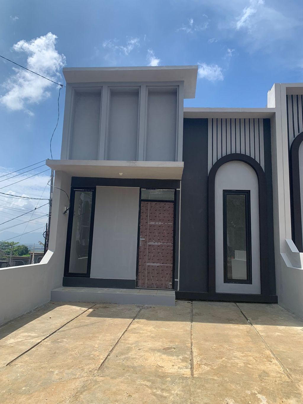 foto tampak rumah tipe 36 1 Lantai Kontur 1m (422) perumahan G-Land Padalarang Valley