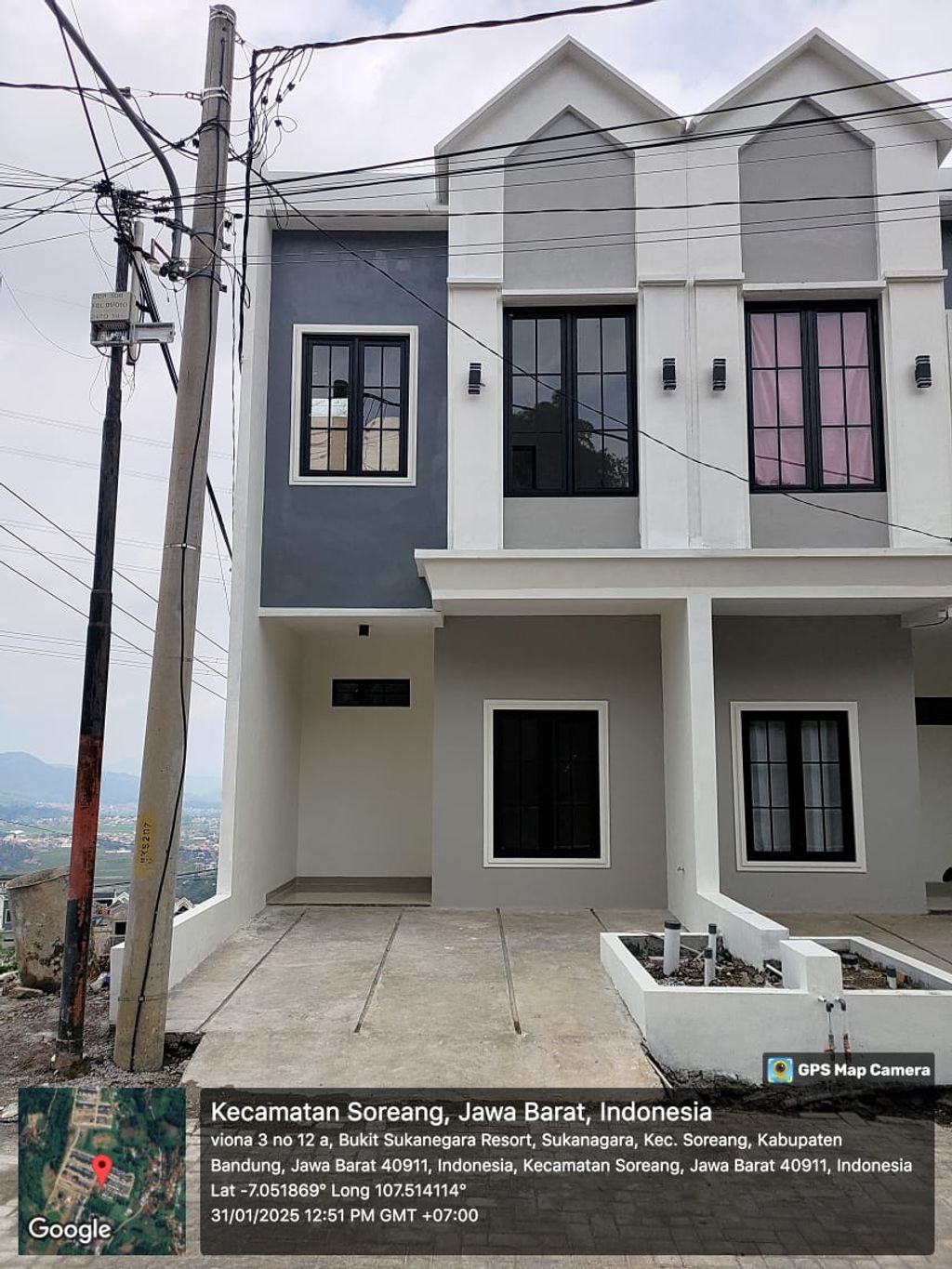 foto tampak rumah tipe 38 Compact 2 Kamar HC (316) perumahan Bukit Sukanagara Resort