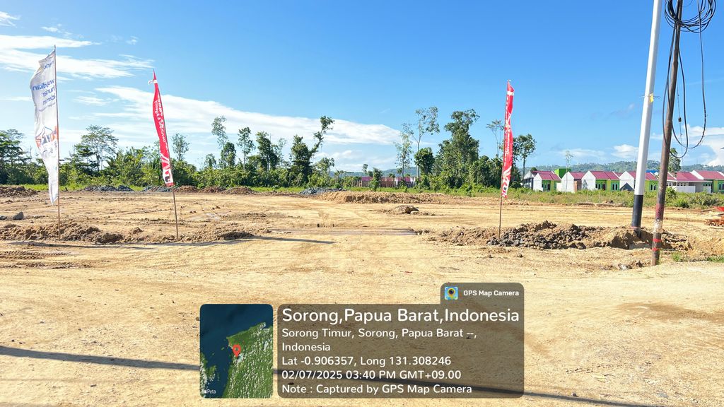 foto gerbang perumahan GEMA CENDHANI RARAS