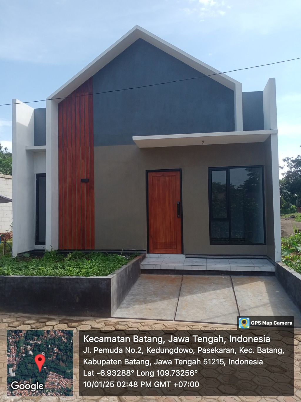 foto tampak rumah tipe 32 perumahan GRAND BERLIAN PASEKARAN