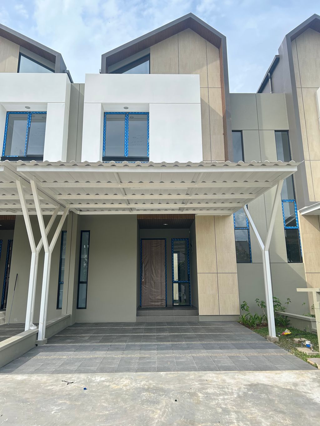 foto tampak rumah tipe FERN+ perumahan Cluster Bianca, Suvarna Sutera
