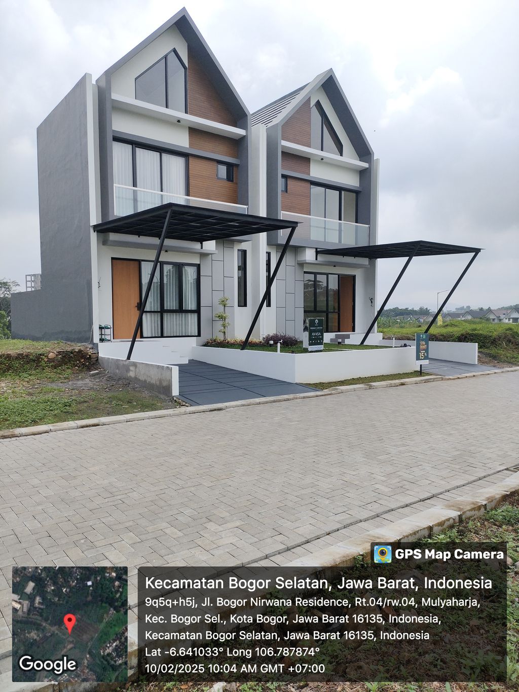 foto contoh rumah perumahan Cluster Sayana