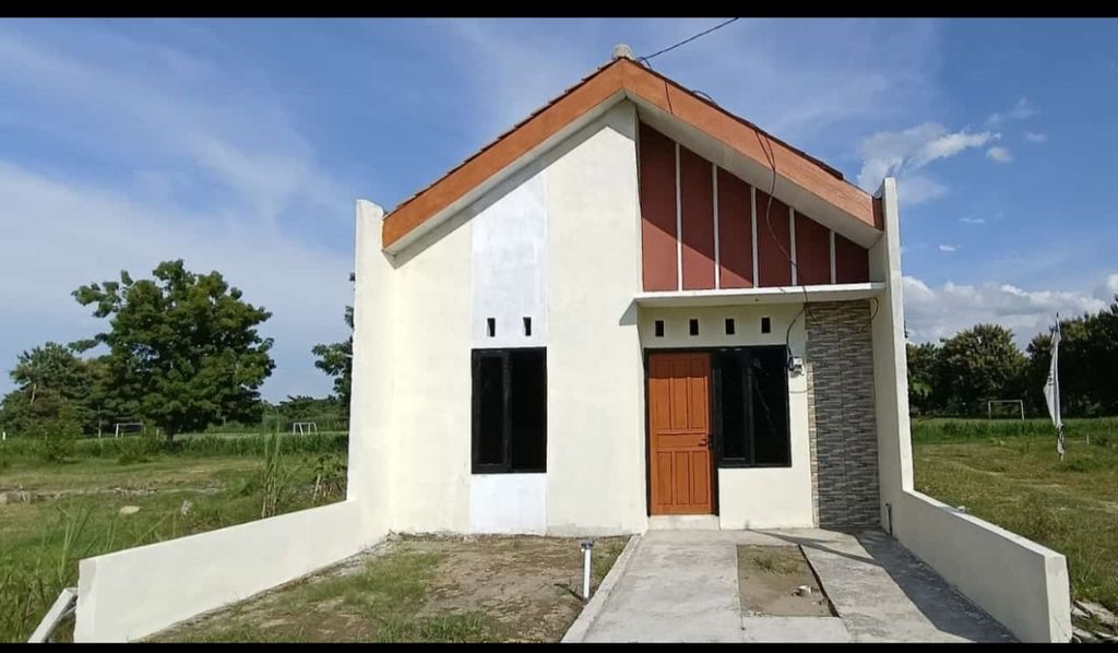 foto tampak rumah tipe 30/61 perumahan BERLIAN RAYA