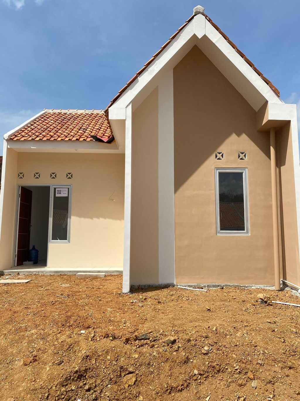 foto tampak rumah tipe 30/92 BLOK D NO 36 perumahan GRAND MAHKOTA SULTAN 4