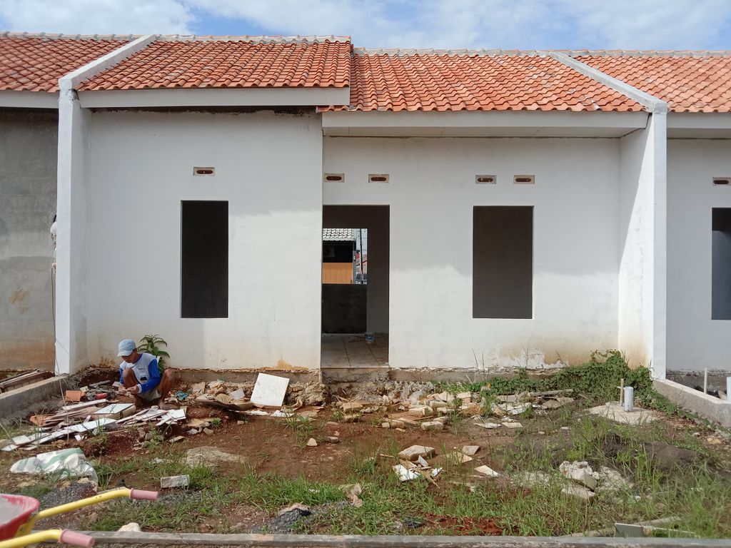 foto contoh rumah perumahan GRIYA SERUNI PERMAI