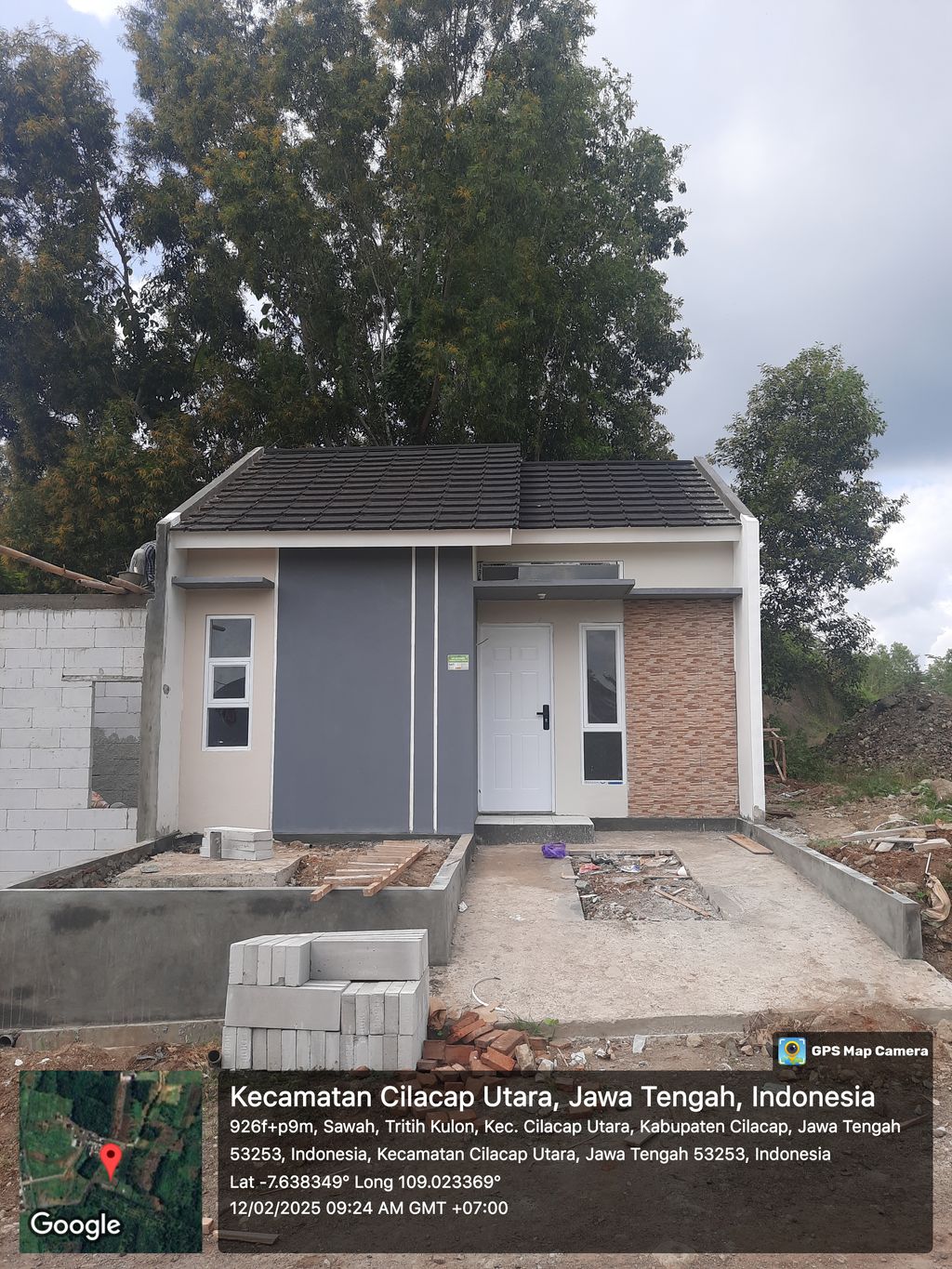 foto tampak rumah tipe 31/60 E4.9 perumahan TRITIH GOLF RESIDENCE TAHAP 2