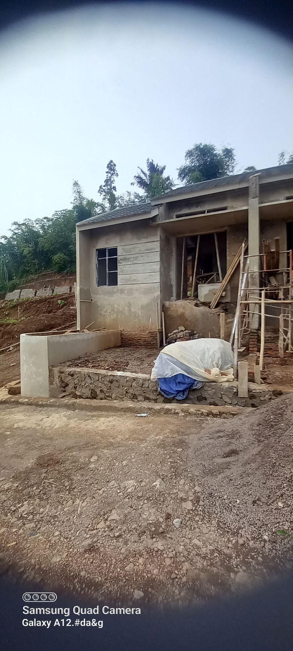 foto contoh rumah perumahan KAMPUNG GAYA BARU